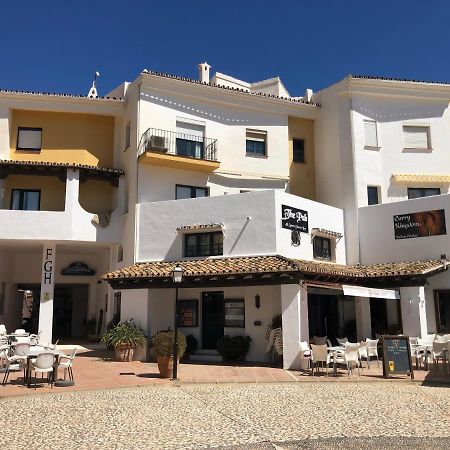 Charming 2 Bed Apartment Next To Cabopino Beach, Spain Marbella Exterior foto